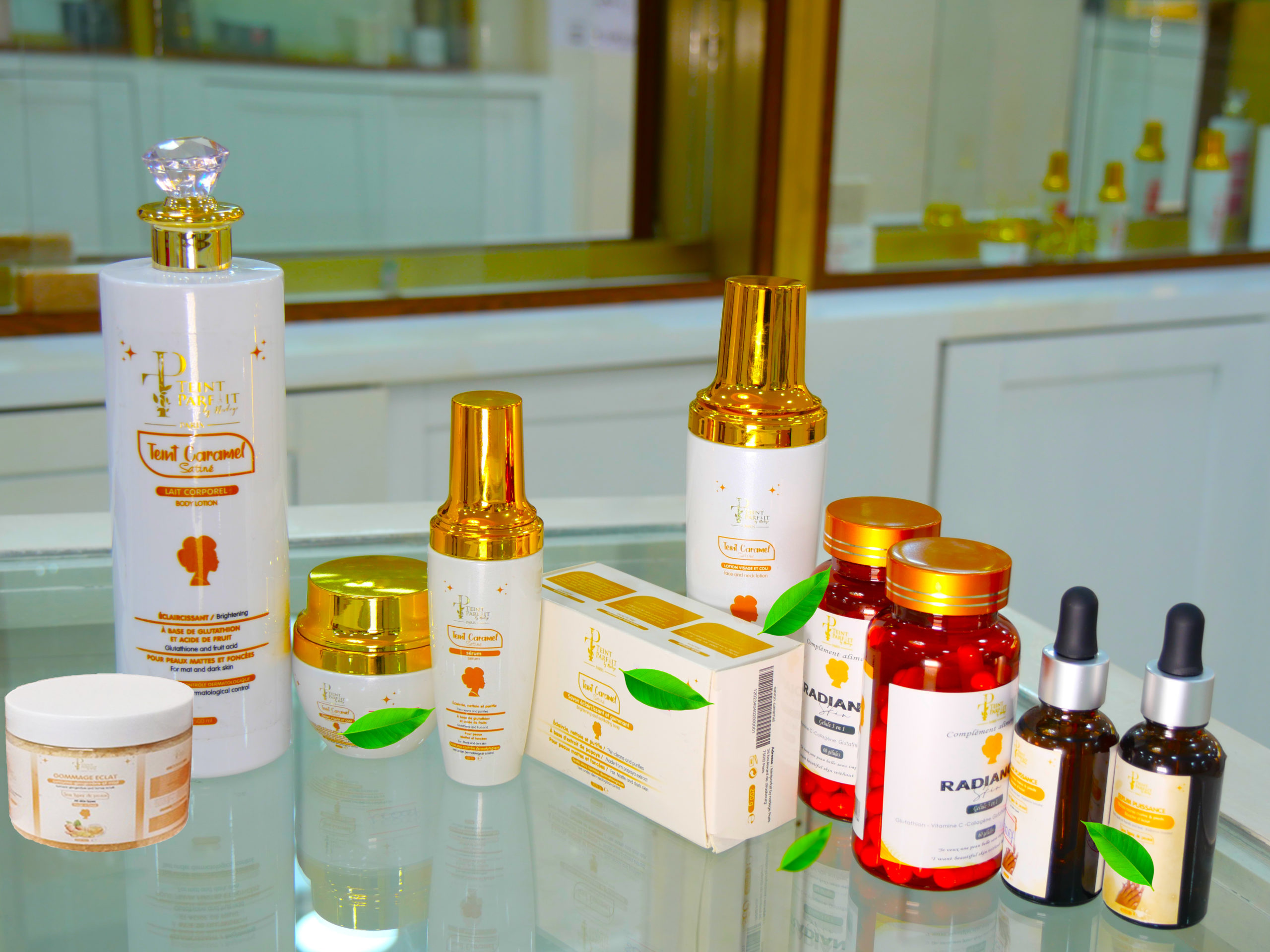 CARAMEL SATIN FOUNDATION EVENT KIT